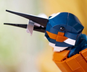 LEGO® Icons 10331 - Птица кралско рибарче