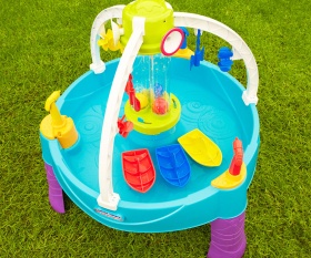 Little Tikes™ 648809E3 - Fun Zone Battle Splash Water Table