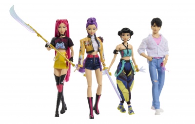 KPop Demon Hunters Core Huntrix модни кукли Rumi, Mira, Zoey и Jinu от Mattel