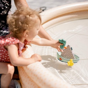 babyFEHN - Лодка за баня с крокодилче за куклен театър Plansch&Play