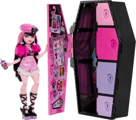 Кукла Дракулора Monster High с гардероб с 19 изненадващи модни аксесоара