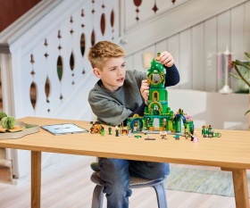 LEGO® Wicked 75684 - Добре дошли в Изумрудения град