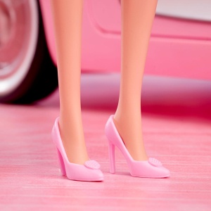 Кукла Barbie The Movie - розова блуза ,туту пола и барета