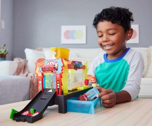 Disney Pixar Cars - Автомивка с количка с промяна на цвета