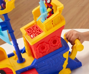 Спайдърмен - Spidey: Пиратски кораб с оръдие