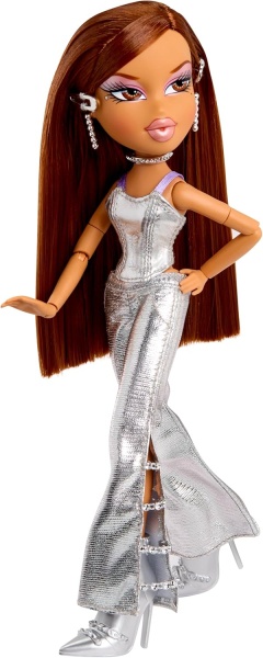 Колекционерска кукла Bratz Charmz Yasmin с гривна и висулка