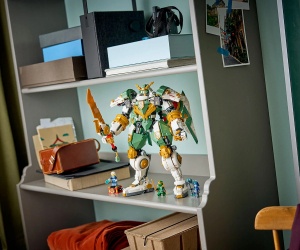 LEGO® NINJAGO 71860 - 15-та годишнина: Роботът-титан на Лойд