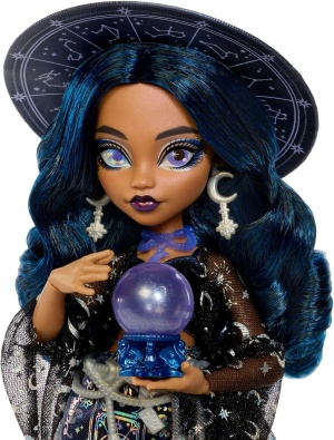 Кукла Moonspell Magic от Monster High , гадателката Клеър Де Луна