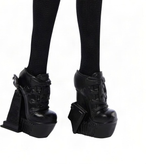 Колекционерска кукла Monster High x Wednesday Addams в черна рокля