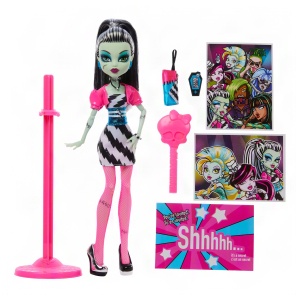 Репродукция на куклата Frankie Stein от Monster High Dawn of the Dance
